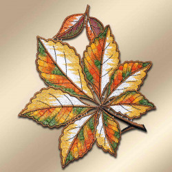 Fensterdeko Herbstlaub mit buntem Kastanienblatt