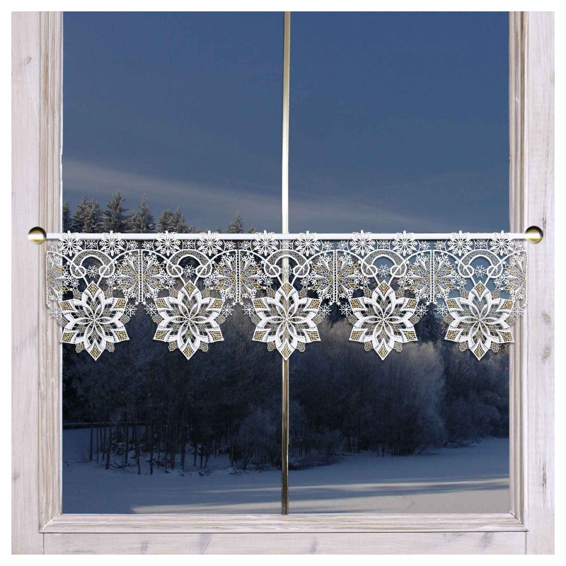 Feengardine Scheibenhänger Schneeflöckchen-Weißröckchen Plauener Spitze an einem Fenster