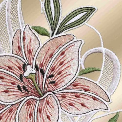 Spitzenbild Leila mit Lilie in rosé Details