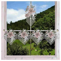 Fensterbild und Gardine Leila mit Lilie kombiniert an der Scheibe