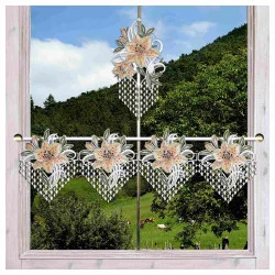 Fensterbild und Gardine Leila mit Lilie kombiniert am Fenster