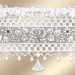Scheibengardine Annemarie aus Plauener Spitze Detailansicht