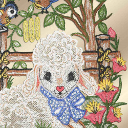 Bringen Sie fröhlichen Charme in Ihr Fenster mit dem "Fensterbild Schäfchen & Blaumeisen"! Dieses wunderschön bestickte 31x21 cm große Dekor zeigt ein süßes weißes Lamm, lebhafte Blumen, üppige Blätter und verspielte blaue Titten - perfekt für jedes Zuhause.