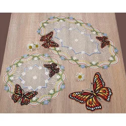 Deko-Serie Fiona mit Tischdecken und Fensterbild Beispielbild