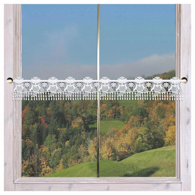 Niedliche Feenhaus-Gardine kleine Eulen am Fenster dekoriert