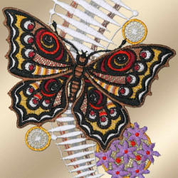 Fensterhänger mit Schmetterlingen Detailbild Stickerei