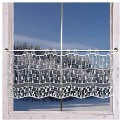 Moderne Fensterdeko Milanka Beispielbild im Winter