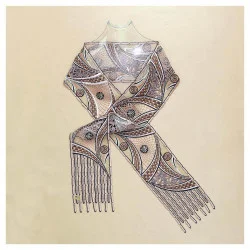 Spitzenschal Kiona aus Plauener Spitze in hellbraun