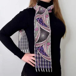 Eleganter Schal Kiona als Mode-Accessoire