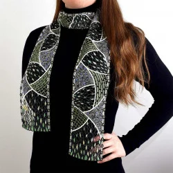 Eleganter Schal Ribana als Mode-Accessoire