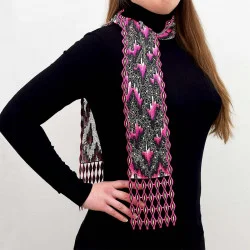 Hochwertiger gestickter Schal Atsila in pink und lila Beispielbild