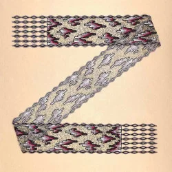 Halstuch Atsila in lila-schwarz Musterbild