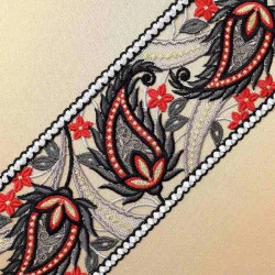 Spitzen-Stola Pakuna Detailansicht Plauener Stickerei