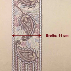 Spitzenschal Pakuna in Rosenholz Breite dargestellt