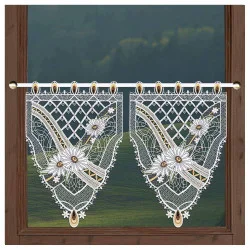 Kleinfenstergardine Margeritenzauber als stilvolle Fensterdeko