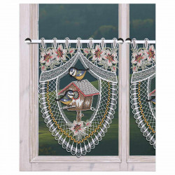 Scheibenhänger Vogelparadies Plauener Spitze dekoriert am Fenster