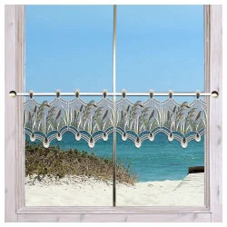 Spitzengardine Gräser im Sommerwind Plauener Spitze dekoriert am Fenster