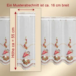 Abgebildet ist ein weißer Spitzenvorhang mit roter Pilz- und Blumenstickerei. Ein hervorgehobener Ausschnitt ist etwa 55 cm hoch und 16 cm breit. Der deutsche Text darüber lautet: "Ein Musterabschnitt ist ca. 16 cm breit.