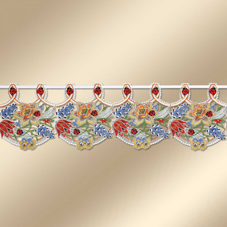 Eine dekorative Bordüre mit sich wiederholenden, verschnörkelten Blumenmustern in Rot-, Gelb-, Blau- und Grüntönen, die mit komplizierten Details versehen sind. Das Muster ist vor einem beigen Hintergrund mit Farbverlauf platziert und enthält am oberen Rand geschlungene Formen, die ein Gefühl von Eleganz und Symmetrie vermitteln.