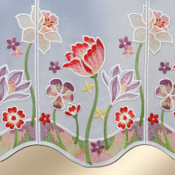 Kurzgardine Frühlingszauber mit Blumen Detailbild