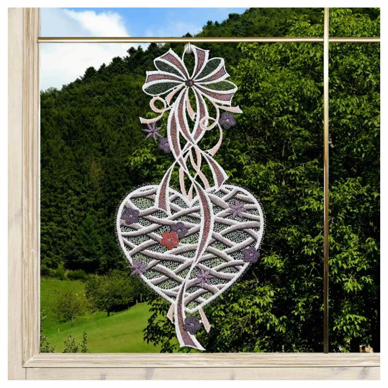 Spitzenbild Herz mit Schleife Dekobild an der Scheibe