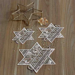 Traumhafte Weihnachtsdekoration in Sternenform Bespielbild